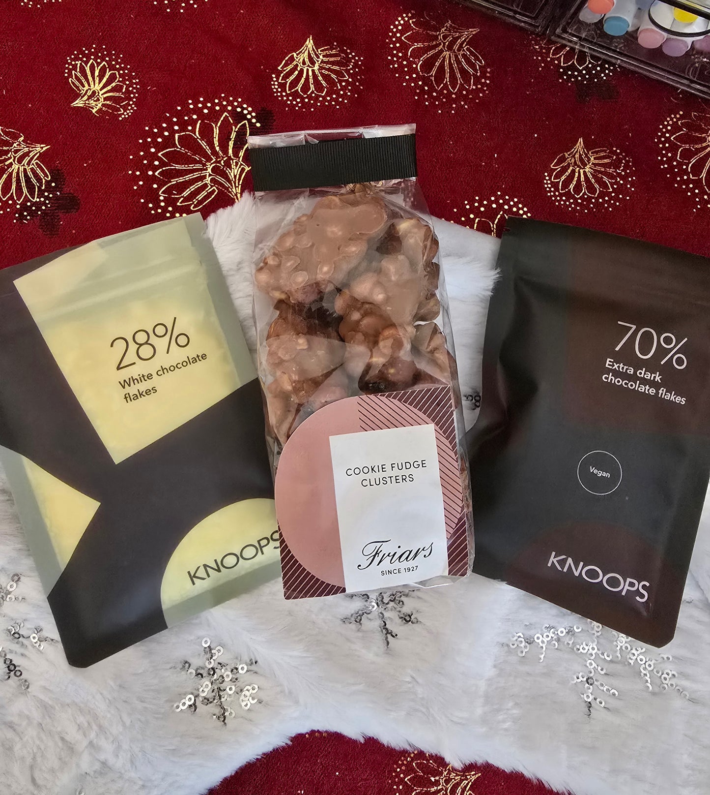Frosted Eve Gift Box